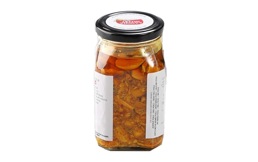 Langha Valley Garlic Pickle    Glass Jar  350 grams